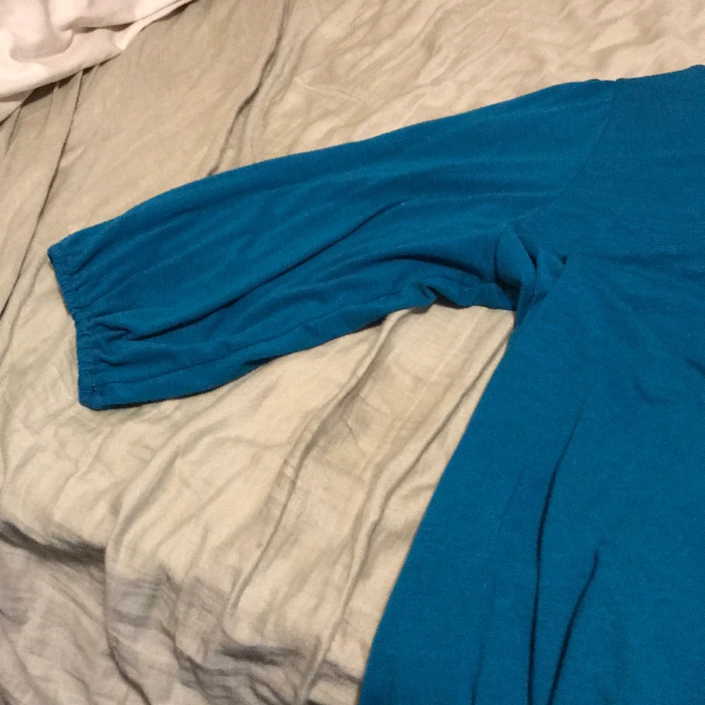 Top - Picture 3 of 5